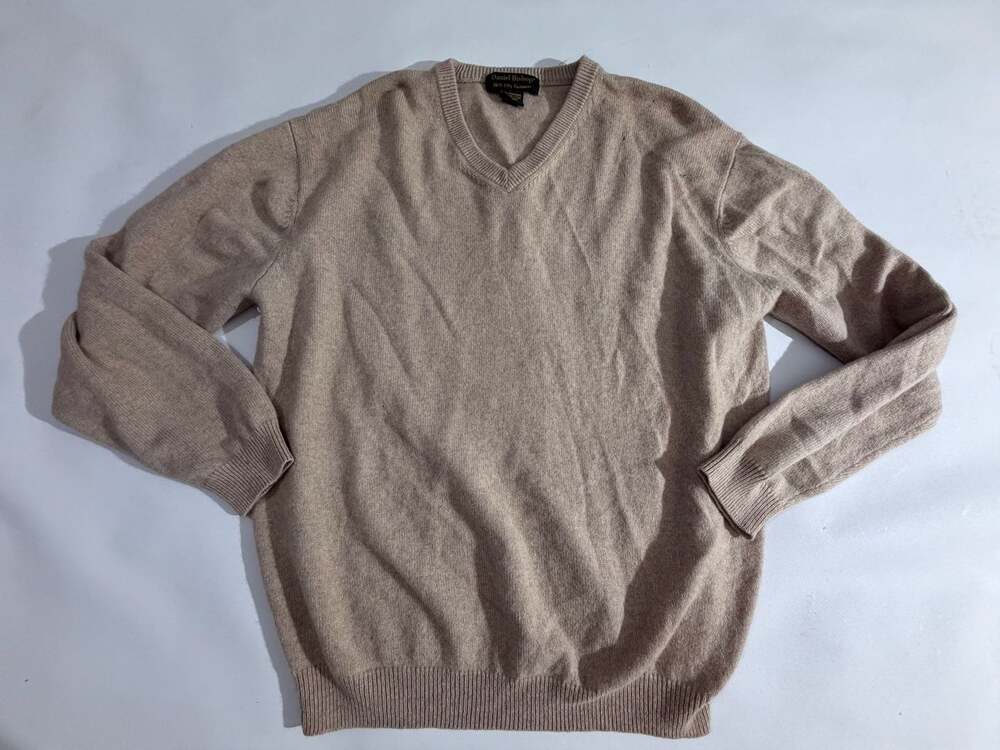 Daniel Bishop 100% Cashmere Sweater Size L Beige V-Neck Lux